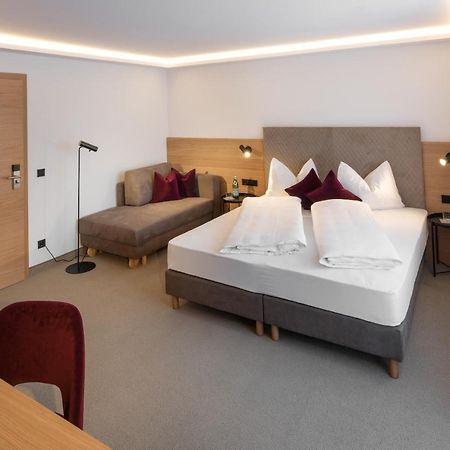 Hotel Hennersberg ورغل المظهر الخارجي الصورة